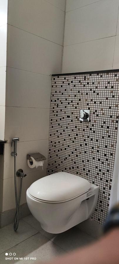 Alankrita Suites & Party Halls Мирут Екстериор снимка